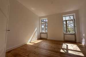 Geschmackvolle 3-Zimmer-Altbau-Wohnung mit Balkon und EBK im Martinsviertel – Kranichsteiner Straße 42, 64289 Darmstadt – Vorschaubild 2