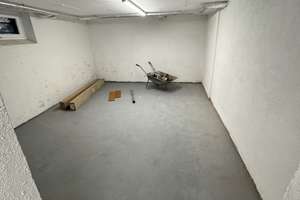 Geräumiges 8-Zimmer Einfamilienhaus in Fulda mit Garage – Volkersbergstraße 1, 36043 Fulda – Vorschaubild 3