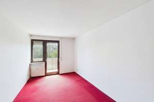 Ruhiger Familien-Wohntraum. Viel Platz zum Preis 1 ETW. Garten, TLB, 2 x Balkon, Garage, SP, Keller – Die vollständige Adresse der Immobilie erhältst du vom Anbieter., 73275 Ohmden – Vorschaubild 10