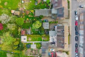 Großzügiges Mehrfamilien- o. Mehrgenerationenhaus in sehr gepflegtem Zustand m. schöner Gartenanlage – Die vollständige Adresse der Immobilie erhältst du vom Anbieter., 52080 Haaren, Aachen – Vorschaubild 3