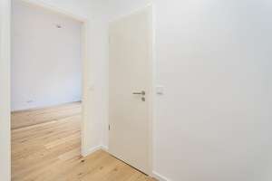 NEUER PREIS! Renoviert, bezugsfrei und provisionsfrei: 2-Zimmer-Wohnung mit großem Sonnenbalkon! – Die vollständige Adresse der Immobilie erhältst du vom Anbieter., 10781 Schöneberg, Berlin – Vorschaubild 7