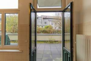 Property thumbnail 11