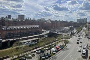 Fantastische Aussicht trifft moderne Wohnatmosphäre: Großzügige 2-Zimmer Wohnung – Dovenfleet 1D, 20457 Hamburg-Altstadt, Hamburg – Vorschaubild 2