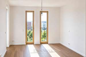 Luxuriöse Penthousewohnung mit Aufzug direkt in die Wohnung und Terrasse mit traumhaftem Parkblick – 60486 Gallus, Frankfurt am Main – Vorschaubild 13