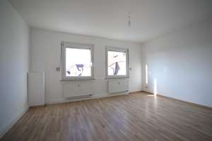 Gemeindehaus mit zwei Wohnungen und potenzieller Nutzfläche – Die vollständige Adresse der Immobilie erhältst du vom Anbieter., 90552 Röthenbach an der Pegnitz – Vorschaubild 9