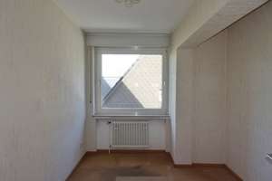 Doppelhaushälfte mit zusätzlichem Wohnraum im Dach- und Kellergeschoss – Drechslerstraße 9, 46244 Grafenwald, Bottrop – Vorschaubild 13