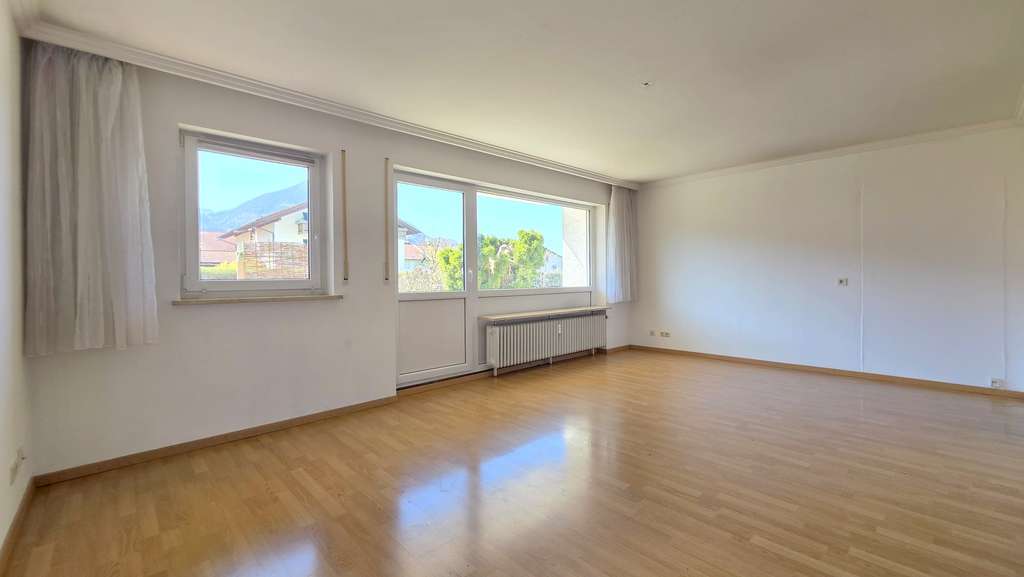 Immobilie in Brannenburg - Attraktive 2,5 Zi. Erdgeschosswohnung mit 2 Terrassen - Bild 2