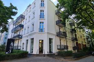 1-Zi.-DG-Wohnung mit Loggia in Steglitz - Bes. am Mo., 31.08.2026 – Lepsiusstraße 44, 12163 Steglitz, Berlin – Vorschaubild 2