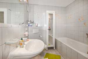 * Familien aufgepasst! * Geräumiges Reihenhaus 
153m² WFL, 6 Zimmern, 2 Bädern, Garage in guter Lag – Augsburg (Kreis) – Vorschaubild 7