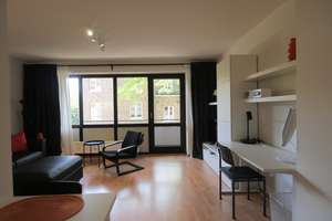 Vollmöbliertes und frisch renoviertes 1-Zimmer-Apartment mit Loggia in zentraler Lage von Aachen! – Paugasse 20, 52064 Sankt Jakob, Aachen – Vorschaubild 2