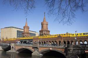 Kreuzberg Investment: Großzügige 4-Zimmer-Altbauwohnung mit Balkon nahe Parks, Cafés und dem Kanal! – Freiligrathstraße 11, 10967 Kreuzberg, Berlin – Vorschaubild 19