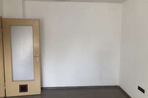 Gepflegtes Mehrfamilienhaus mit 3 Wohneinheiten und einer kleinen Souterraineinheit – Die vollständige Adresse der Immobilie erhältst du vom Anbieter., 68199 Neckarau, Mannheim – Vorschaubild 16
