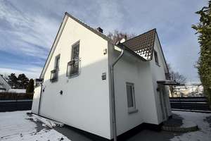 Modernes freistehendes Einfamilienhaus mit Fußbodenheizung – ruhige Lage in Hagen – Die vollständige Adresse der Immobilie erhältst du vom Anbieter., 58135 Haspe-West, Hagen – Vorschaubild 3