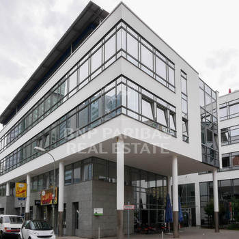 Repräsentativer Bürokomplex mit Dachterrasse | ab EUR 12,00