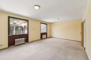 Bungalow auf ca. 400 m² Grund in ruhiger Lage: 145 m² auf einer Ebene (EG) - zzgl. 100 m² (UG) – Die vollständige Adresse der Immobilie erhältst du vom Anbieter., 85579 Neubiberg – Vorschaubild 15