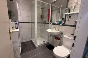 Helle 2-Zimmer-Wohnung mit zwei Balkonen und Aufzug in zentraler Lage  – Die vollständige Adresse der Immobilie erhältst du vom Anbieter., 47798 Stadtmitte, Krefeld – Vorschaubild 8