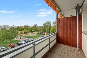 Energieeffiziente 4-Raum-Maisonette mit Balkon und Blick auf die Leipziger Skyline - bezugsfrei – 4347 Schönefeld-Ost, Leipzig – Vorschaubild 3