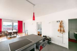 Zentrale, ruhige u. moderne Dachgeschosswohnung mit Südbalkon – An der Caponniere 5, 89231 Neu-Ulm – Vorschaubild 4