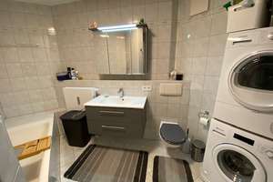 Stilvolle, neuwertige 2-Zimmer-Wohnung mit Balkon und Einbauküche in Augsburg – Die vollständige Adresse der Immobilie erhältst du vom Anbieter., 86199 Göggingen-Nordost, Augsburg – Vorschaubild 10