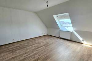 helle Wohnung mit Balkon (WBS FÜR 2 PERSONEN) – 68169 Neckarstadt-Ost/Wohlgelegen, Mannheim – Vorschaubild 6