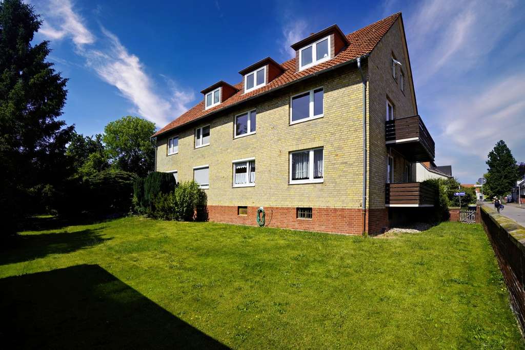 Immobilie in Wennigsen (Deister) - Sofort bezugsfrei: Helle 3-Zimmerwohnung mit Balkon und Garage in Wennigsen Bredenbeck - Bild 0