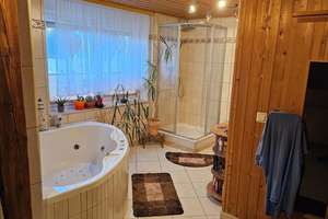 Bezugsfertiges Doppelhaus – Mit Kamin, Sauna und Balkon ! – Die vollständige Adresse der Immobilie erhältst du vom Anbieter., 6313 Hergisdorf – Vorschaubild 7