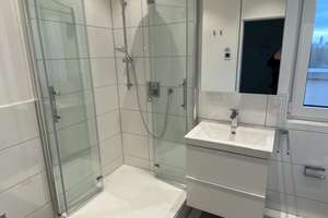 Super schöne 3-ZW,  Penthouse mit Skylineblick, moderne  Einbauküche, umlaufender Balkon – 65936 Sossenheim, Frankfurt am Main – Vorschaubild 8
