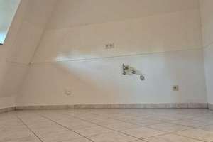 Schicke 3 Zimmer Wohnung im Dachgeschoss mit Balkon – Deubener Straße 33, 1159 Löbtau-Süd, Dresden – Vorschaubild 16