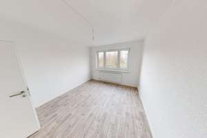 Hier laden helle Räume zum Wohlfühlwohnen ein – C.-v.-Ossietzky-Str. 169, 9127 Gablenz, Chemnitz – Vorschaubild 3