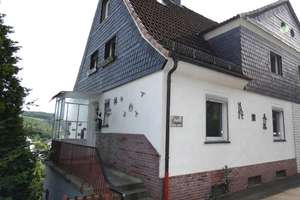 Gestalten statt suchen: Doppelhaus mit 8 Zimmern und großem Grundstück – Die vollständige Adresse der Immobilie erhältst du vom Anbieter., 57080 Niederschelden, Siegen – Vorschaubild 1