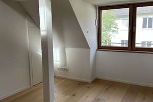 Stylische DG-Wohnung am Englischen Garten | Galerie | Top Lage Schwabing – Kaublbachstrasse 56, 80539 Schwabing-Ost, München – Vorschaubild 9