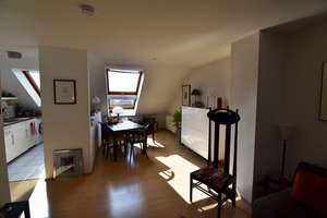 Lichtdurchflutete Dachgeschosswohnung – Die vollständige Adresse der Immobilie erhältst du vom Anbieter., 44892 Langendreer, Bochum – Vorschaubild 3