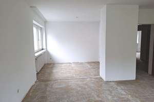 Sehr schöne 3-Zi.-Wohnung mit Loggia  in Hagen-Emst – Milly-Steger-Straße 10, 58093 Emst, Hagen – Vorschaubild 13