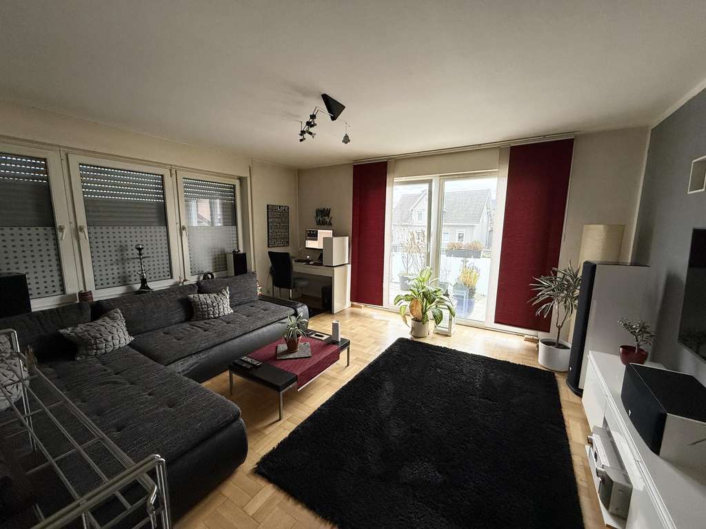 Immobilie in Kuppenheim - Attraktive Kapitalanlage: MFH mit Praxis, 4 Wohnungen & Garagen - Bild 3