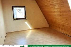 Doppelhaushälfte mit Garten - familienfreundlich & gut angebunden – Die vollständige Adresse der Immobilie erhältst du vom Anbieter., 95126 Schwarzenbach an der Saale – Vorschaubild 10
