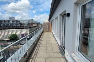Moderne 3,5-Zimmer-Wohnung in Düsseldorf mit 2 Balkonen, Gäste-WC und begehbarem Ankleidezimmer