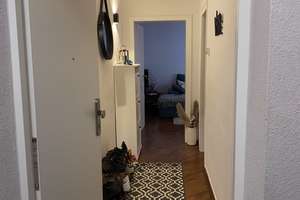 625€, 50 m², 2 Zimmer EG Wohnung mit Balkon – Irenenstr 81, 40468 Unterrath, Düsseldorf – Vorschaubild 2