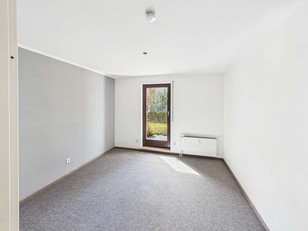 Immobilie in Kaufering - Helle 3-Zimmer-Eigentumswohnung in Kaufering mit Raum für eigene Ideen - Bild 2