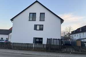 Enegriesparendes, neuwertiges 7-Zimmer-Reihenhaus mit Einbauküche in Marzling – Freisinger Straße 24a, 85417 Freising (Kreis) – Vorschaubild 1