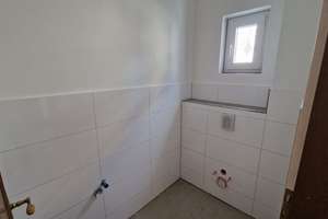 Provisionsfrei! Vollständig sanierte Wohnung in Brake - Fertigstellung nach Ihren Wünschen! – Memmertweg 5, 33729 Heepen, Bielefeld – Vorschaubild 2
