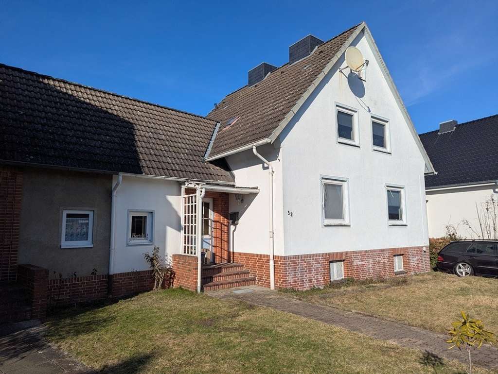 Immobilie in Lüneburg - PROVISIONSFREI für Käufer!! Schönes Wohnhaus in guter Lage! - Bild 2