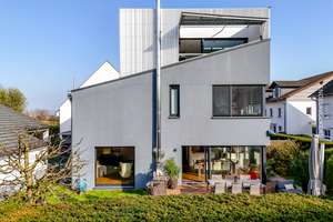 Großes, modernes, freistehendes Designerhaus in bester Lage von Ilvesheim – Die vollständige Adresse der Immobilie erhältst du vom Anbieter., 68549 Ilvesheim – Vorschaubild 20