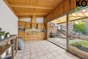 Besonderes Einfamilienhaus mit Outdoor-Wohnzimmer und Bürobereich – 40589 Wersten, Düsseldorf – Vorschaubild 8