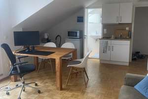 Helle 1-Zi-Wohnung in Karlsruhe-Oststadt (KIT-Nähe) – Nachmieter gesucht inkl. Möbelübernahme – Die vollständige Adresse der Immobilie erhältst du vom Anbieter., 76131 Oststadt, Karlsruhe – Vorschaubild 2