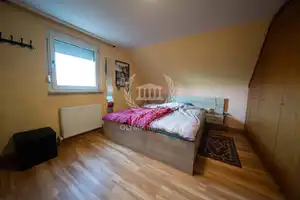 RESERVIERT!: Familienidylle in Nittendorf: Einfamilienhaus mit Garten und Umbaupotenzial! – Regensburg (Kreis) – Vorschaubild 11