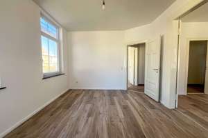 CHARME & FLAIR ab August verfügbar | 4 ZIMMER | DUSCHBAD | EINBAUKÜCHE – Die vollständige Adresse der Immobilie erhältst du vom Anbieter., 28217 Westend, Bremen – Vorschaubild 5