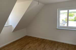neu sanierte Dachgeschoß in Haselbrunn – Max- Planck- Str. 66, 8525 Haselbrunn, Plauen – Vorschaubild 4