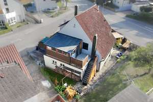 "Charmantes Einfamilienhaus auf Eckgrundstück in bester Wohnlage von Regensburg!" – Die vollständige Adresse der Immobilie erhältst du vom Anbieter., 93057 Konradsiedlung-Wutzlhofen, Regensburg – Vorschaubild 6
