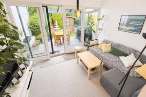 Möbliertes Reihenhaus mit Garten in Hamburg-Hausbruch – 21149 Neugraben-Fischbek, Hamburg – Vorschaubild 11