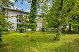 Viel Platz und Potential! Interessante 4-Zimmer-Wohnung in zentraler Lage – Die vollständige Adresse der Immobilie erhältst du vom Anbieter., 76133 Nordstadt, Karlsruhe – Vorschaubild 2